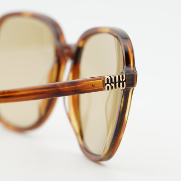 Miu Miu MUB01S 26E10R Sunglasses Havana Square Frame, Yellow Lenses main image 4